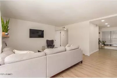 5122 N 31st Way #238, Phoenix, AZ 85016 - Photo 3