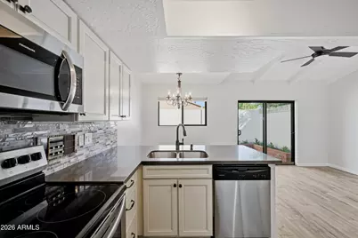 6527 N Maryland Circle, Phoenix, AZ 85013 - Photo 5