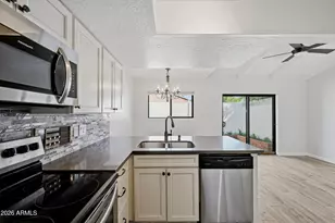 6527 N Maryland Cir, Phoenix, AZ 85013 - Photo 5