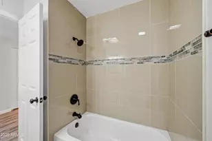 6527 N Maryland Cir, Phoenix, AZ 85013 - Photo 21
