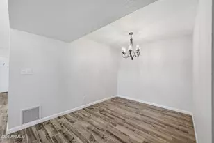 6527 N Maryland Cir, Phoenix, AZ 85013 - Photo 9