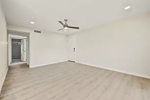 3500 N Hayden Rd, Scottsdale, AZ 85251 - Photo 9