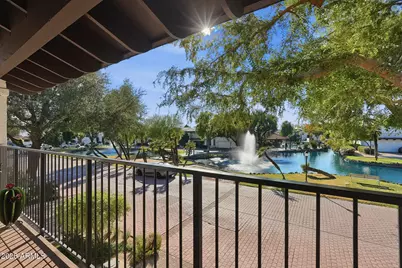 77 E Missouri Avenue #10, Phoenix, AZ 85012 - Photo 5