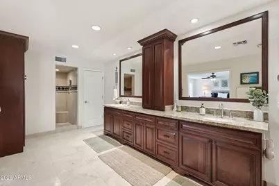 77 E Missouri Avenue #10, Phoenix, AZ 85012 - Photo 35