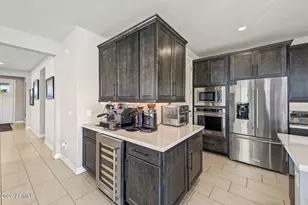 17322 W Wildwood St, Surprise, AZ 85388 - Photo 11