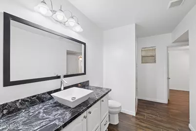 1802 E Missouri Avenue, Phoenix, AZ 85016 - Photo 5
