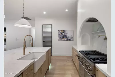 4202 N 33rd Street, Phoenix, AZ 85018 - Photo 13