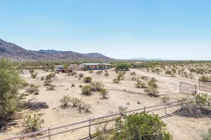 56445 W Barnes Rd, Maricopa, AZ 85139 - Photo 23