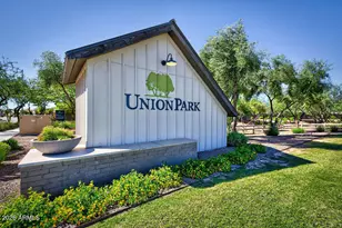 1944 W Kinfield Trail, Phoenix, AZ 85085 - Photo 49