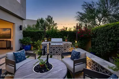 1944 W Kinfield Trail, Phoenix, AZ 85085 - Photo 9