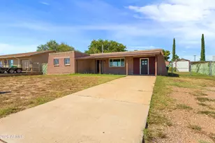 211 N Fairbanks St, Huachuca City, AZ 85616 - Photo 5