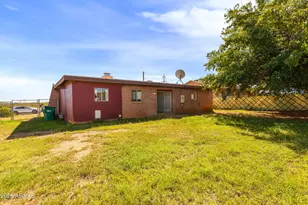 211 N Fairbanks St, Huachuca City, AZ 85616 - Photo 25