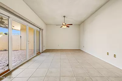10918 W Thunderbird Boulevard, Sun City, AZ 85351 - Photo 5