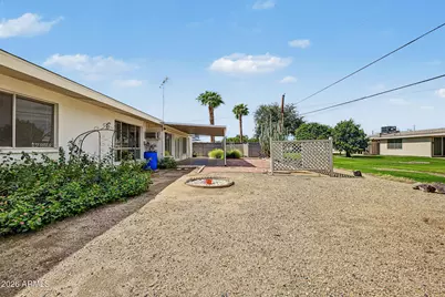10408 W Camden Avenue, Sun City, AZ 85351 - Photo 31