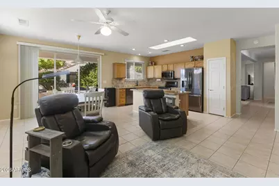 20442 N Palm Canyon Drive, Surprise, AZ 85374 - Photo 15