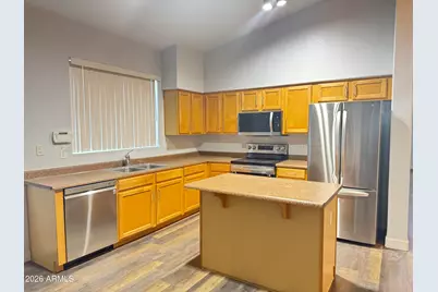 10752 W Bermuda Drive, Avondale, AZ 85392 - Photo 5