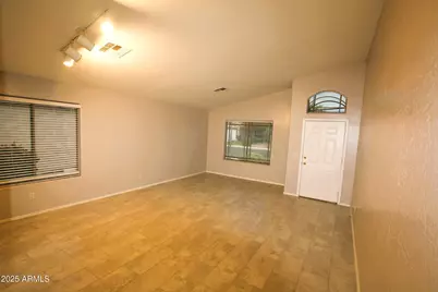 14129 N 133rd Drive, Surprise, AZ 85379 - Photo 3