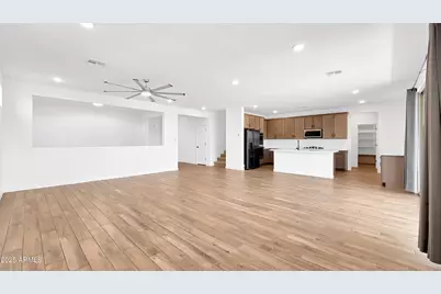 27156 N 169th Drive, Surprise, AZ 85387 - Photo 13