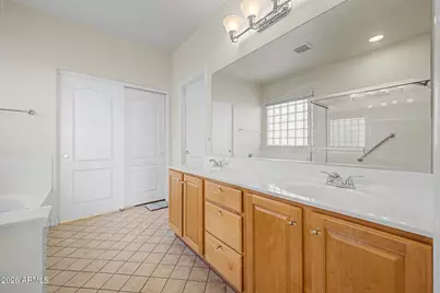 3161 E Gleneagle Drive, Chandler, AZ 85249 - Photo 9
