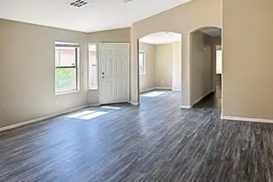 13410 W Watson Ln, Surprise, AZ 85379 - Photo 5