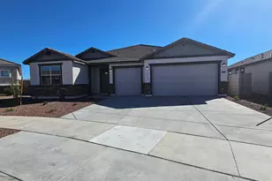 28935 N 174th Ave, Surprise, AZ 85387 - Photo 3