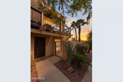 10410 N 9th Street #2, Phoenix, AZ 85020 - Photo 1