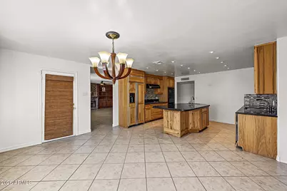 4311 N 64th Avenue, Phoenix, AZ 85033 - Photo 17
