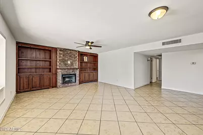 4311 N 64th Avenue, Phoenix, AZ 85033 - Photo 7