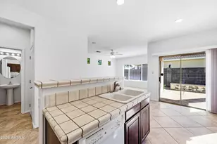 5209 W Shaw Butte Dr, Glendale, AZ 85304 - Photo 9