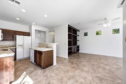 5209 W Shaw Butte Drive, Glendale, AZ 85304 - Photo 11