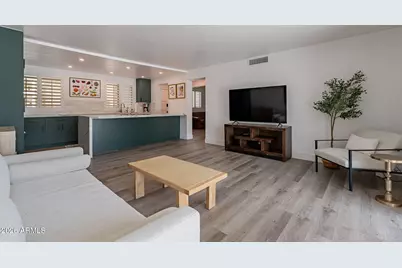 4727 E Lafayette Boulevard #212, Phoenix, AZ 85018 - Photo 7