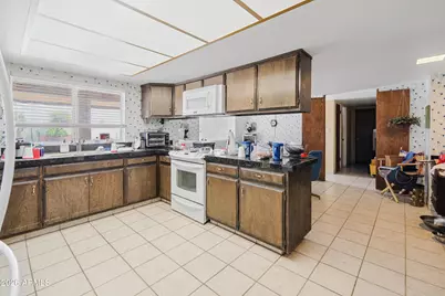 6045 N Dysart Road, Litchfield Park, AZ 85340 - Photo 15