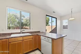 11179 W Almeria Rd, Avondale, AZ 85392 - Photo 19