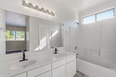 11179 W Almeria Road, Avondale, AZ 85392 - Photo 29
