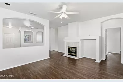 11179 W Almeria Road, Avondale, AZ 85392 - Photo 11