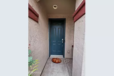1032 E Cantebria Drive, Gilbert, AZ 85296 - Photo 3