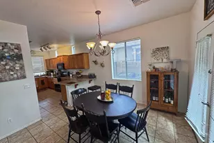 1032 E Cantebria Dr, Gilbert, AZ 85296 - Photo 11