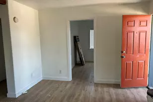 1210 E Highland Ave, Phoenix, AZ 85014 - Photo 15