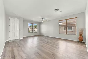 18391 W Stinson Dr, Surprise, AZ 85374 - Photo 7