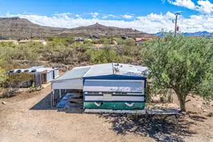 32171 S Maggie Mine Rd, Black Canyon City, AZ 85324 - Photo 27