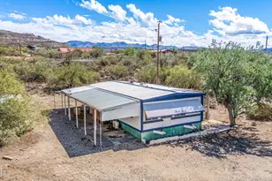 32171 S Maggie Mine Rd, Black Canyon City, AZ 85324 - Photo 29
