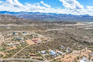 32171 S Maggie Mine Rd, Black Canyon City, AZ 85324 - Photo 41