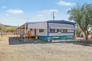 32171 S Maggie Mine Rd, Black Canyon City, AZ 85324 - Photo 3