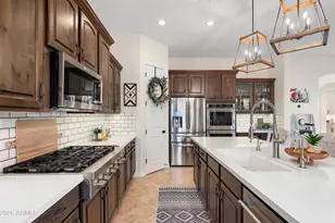31989 N 127th Ln, Peoria, AZ 85383 - Photo 9