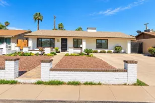 2656 N 48th Ln, Phoenix, AZ 85035 - Photo 1