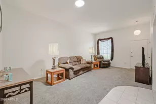 10025 W Forrester Dr, Sun City, AZ 85351 - Photo 9