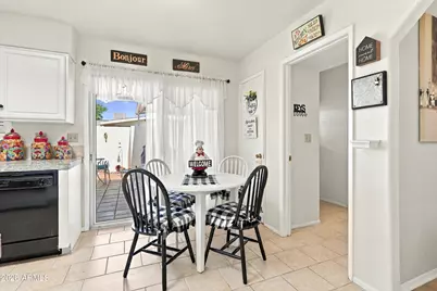 9465 N 111th Avenue, Sun City, AZ 85351 - Photo 7
