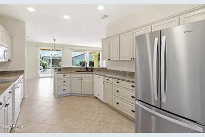 20693 N Glen Canyon Drive, Surprise, AZ 85387 - Photo 19