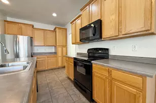 7213 N 72nd Dr, Glendale, AZ 85303 - Photo 17