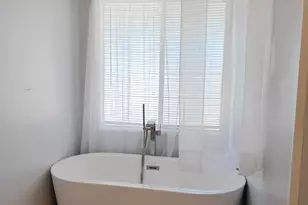11411 N 91st Ave, Peoria, AZ 85345 - Photo 15